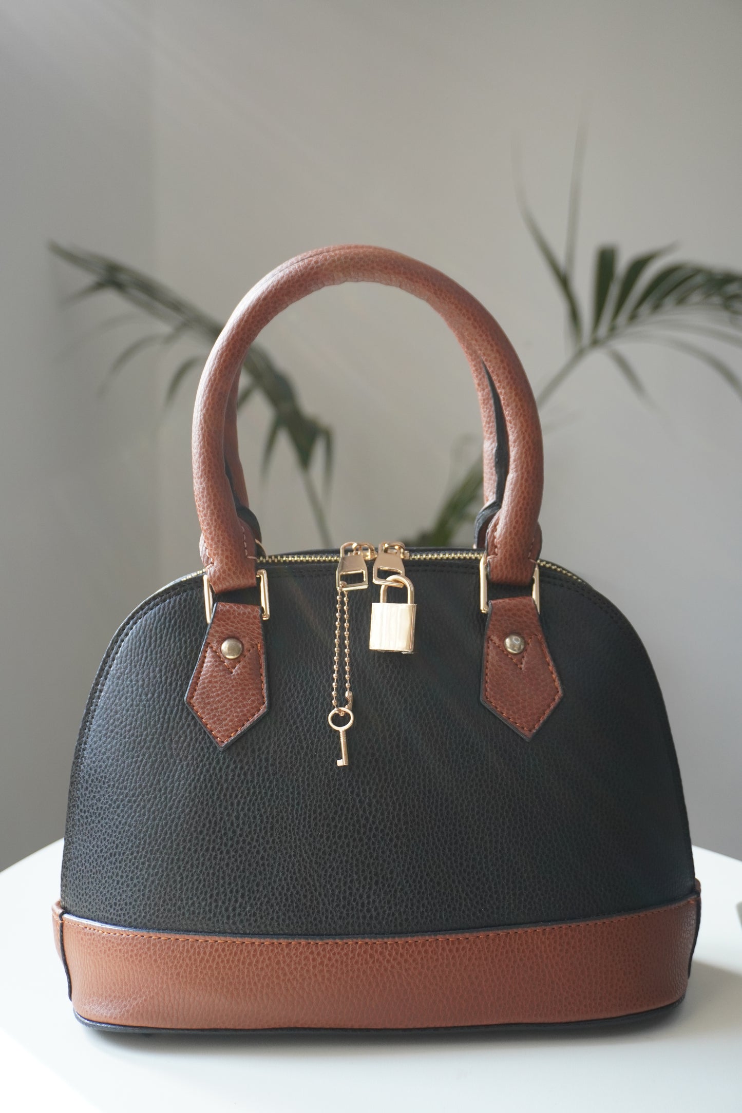 BORSA KHALI BROWN & BLACK